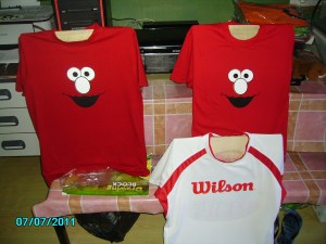 T shirt kartun elmo