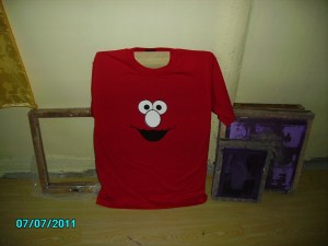 t shirt kartun elmo