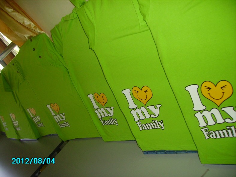 tshirt hari keluarga