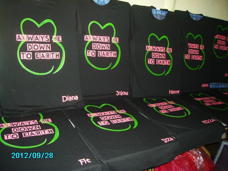 contoh design baju kelas