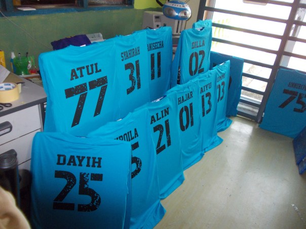 tshirt kelas