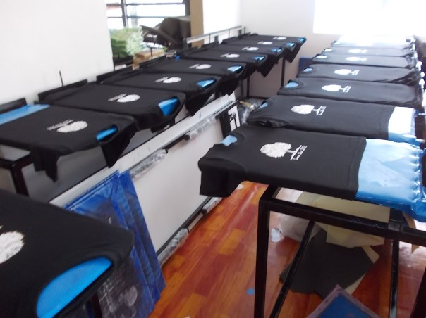 cetak baju family day