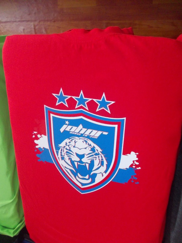 tshirt JDT