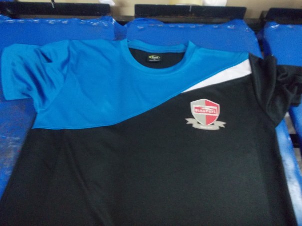 tshirt sukan