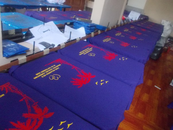 tshirt hari keluarga