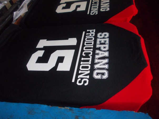 tshirt cetak Raglan